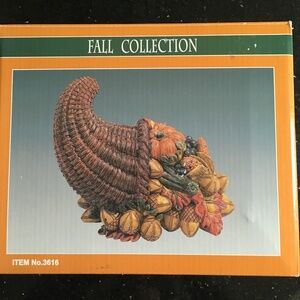 Deers Merchandise Horn of Plenty table decoration